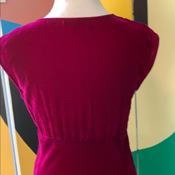 Luxurious magenta velvet Karen Kane dress - Picture 4 of 6